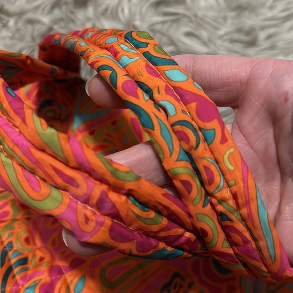 Like New Quilted Zip Top Tote-Vibrant Paisley Print-Shoulder Straps - Picture 7 of 16